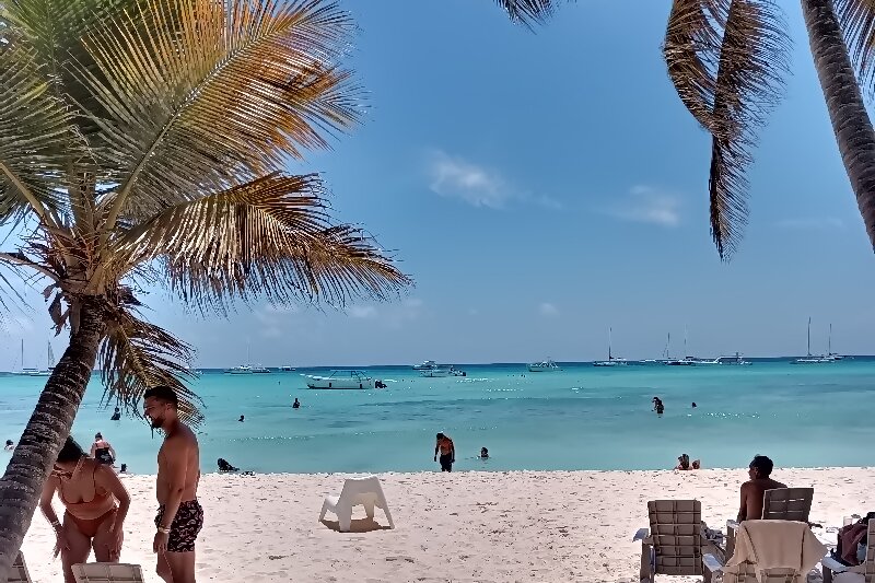 Descubre el paraíso: Tour a Saona
